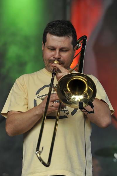 Nowe Brzmienie Perfectu