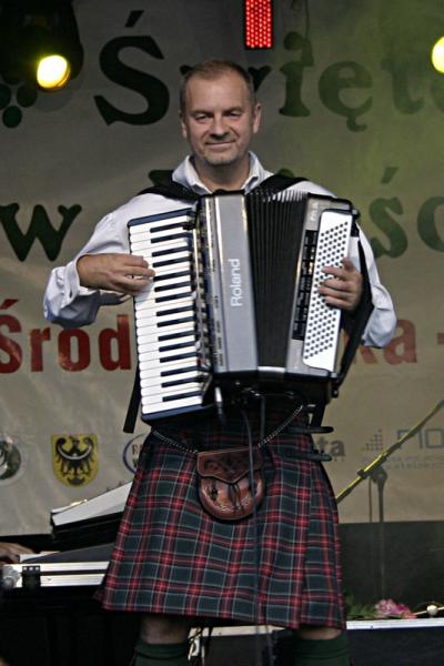 STONEHENGE - energetyczna muzyka