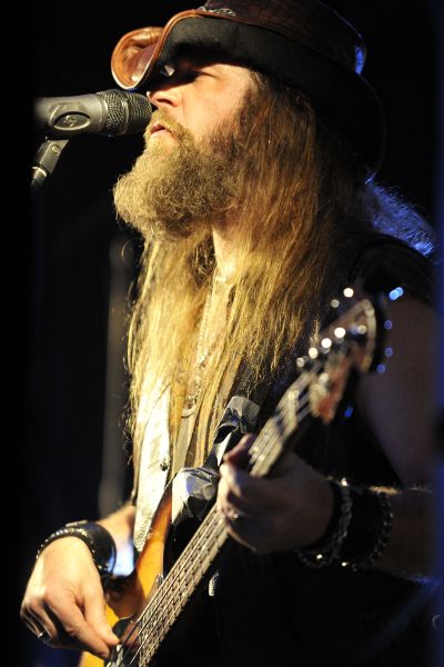 Eric Sardinas & Big Motor w Starym Domu