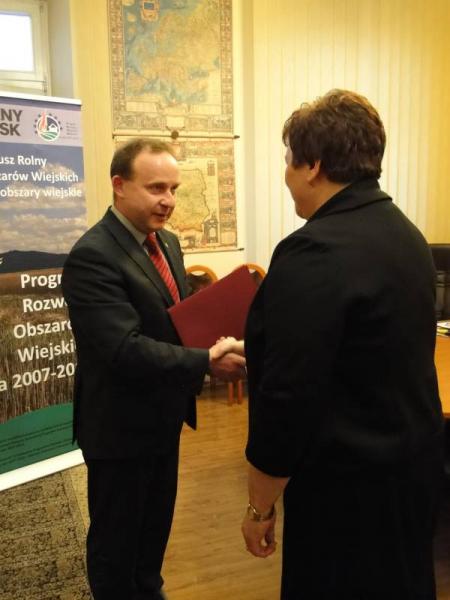 "Odnowa i rozwój wsi" - podpisanie umów w Środzie Śląskiej