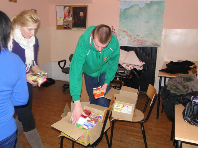 Szlachetna Paczka w Liceum Profilowanym w Środzie Śląskiej