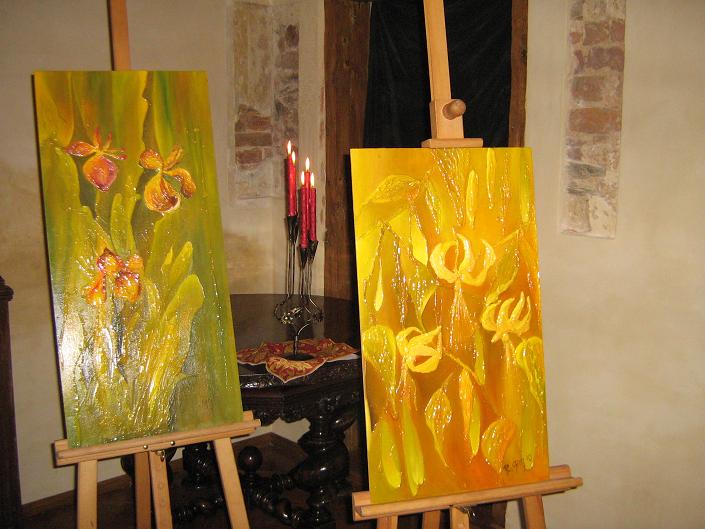 Wystawy malarstwa pań Reginy Gaj i Haliny Wąsik