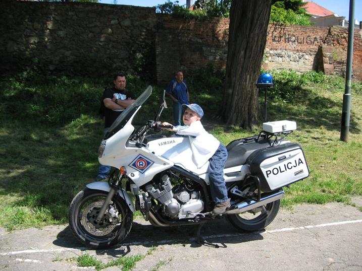 Mundurówka dzieciom