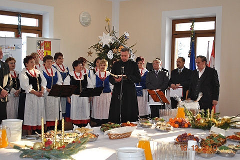 Spotkanie wigilijne w nowej świetlicy w Ujeździe Górnym