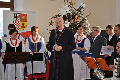 Spotkanie wigilijne w nowej świetlicy w Ujeździe Górnym