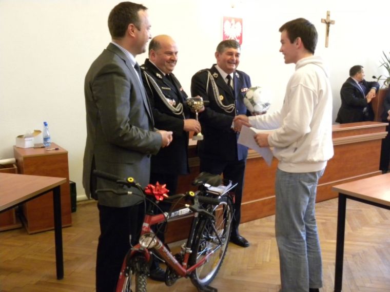 Powiatowy Turniej Wiedzy Pożarniczej 