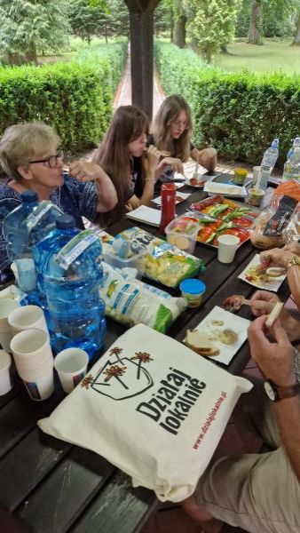 Piknik Integracyjny w Dębicach