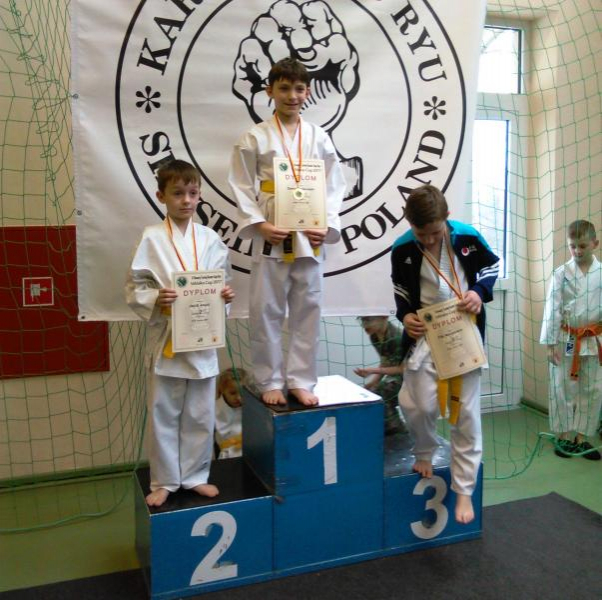 Średzcy karatecy na turnieju w Wińsku