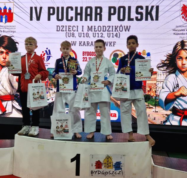 Silny występ młodych karateków