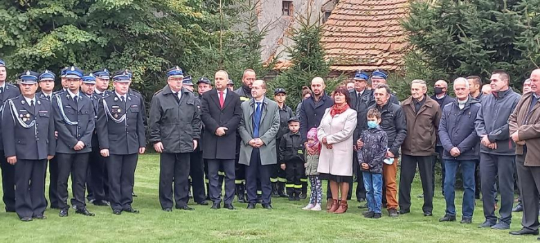 Uroczyste poświęcenie i przekazanie średniego samochodu ratowniczo-gaśniczego dla OSP Osiek 