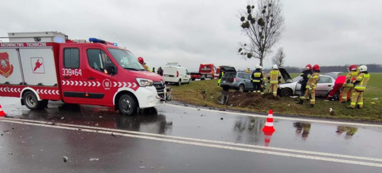 Wypadek na skrzyżowaniu w pobliżu Karczyc