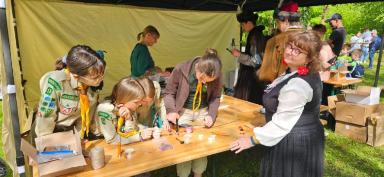 Gra terenowa na Zamku na Wodzie w Wojnowicach