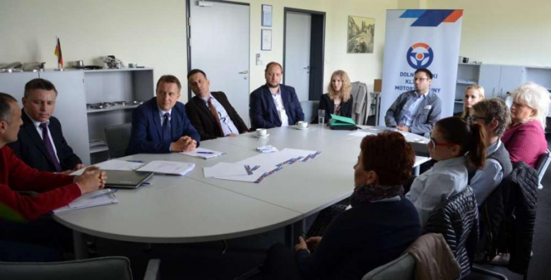 Uczestnicy spotkania Dolnośląskiego Klastra Motoryzacyjnego