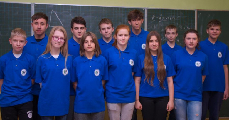 Koło matematyczne prawie w komplecie