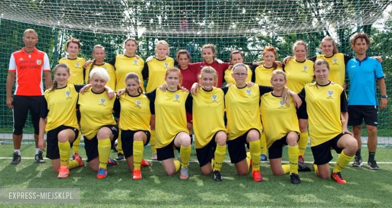 Debiutancki mecz "Skarbów"