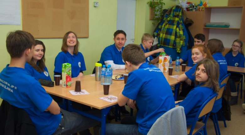 Drużyna gimnazjum ze Środy Śląskiej tuż przed meczem