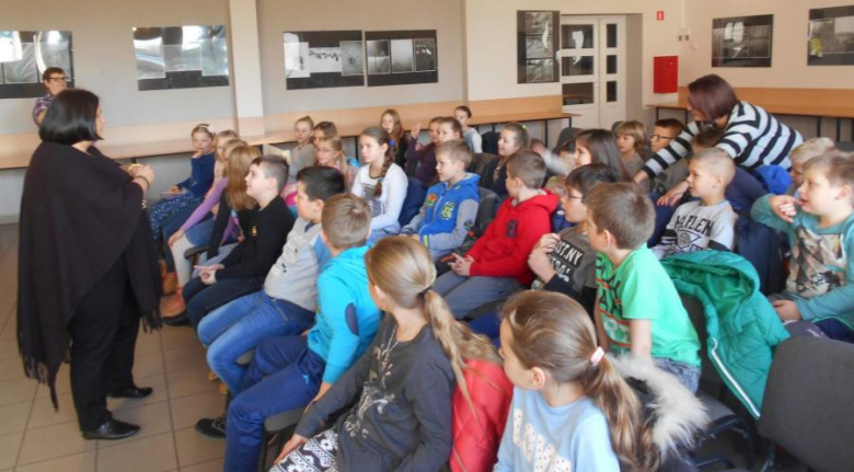 Spotkanie uczniów z pisarką