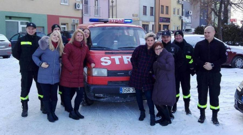 Spotkanie strażaków z pracownikami firmy w Krakowie