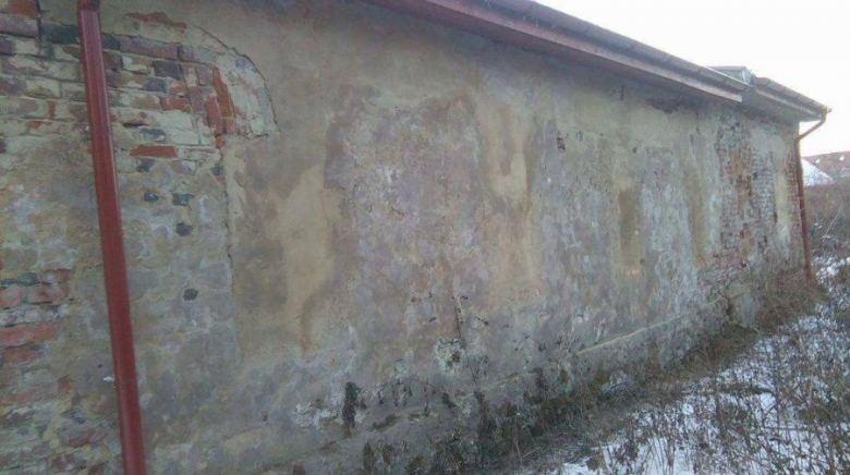 Budynek przed remontem