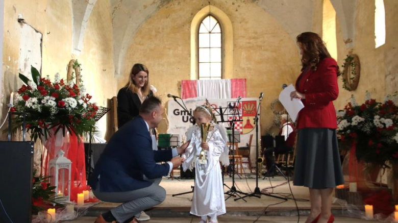 XVI Gminny Festiwal Piosenki Patriotyczno-Religijnej