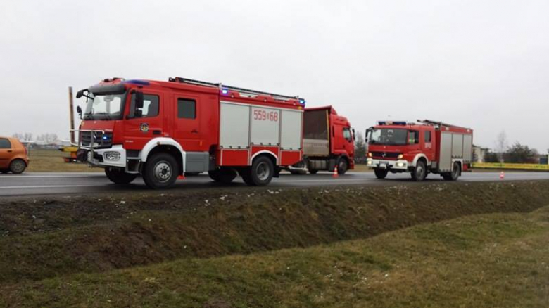 Zderzenie trzech aut