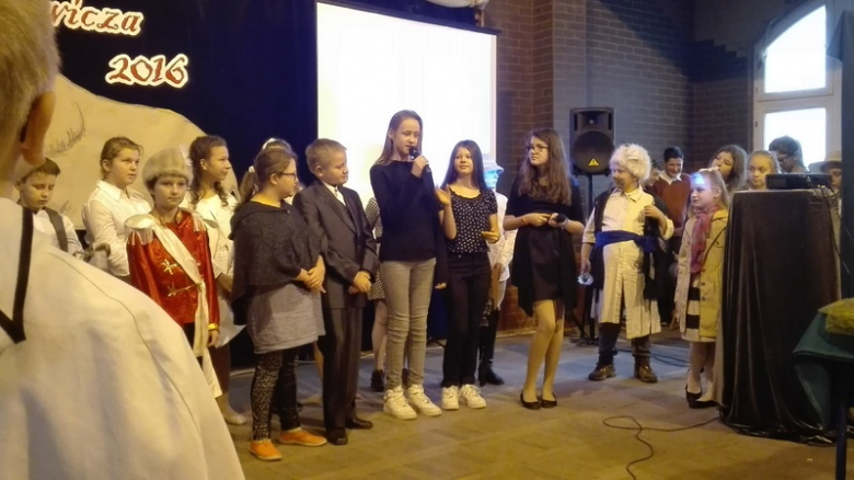 Uroczystości szkolne w Malczycach