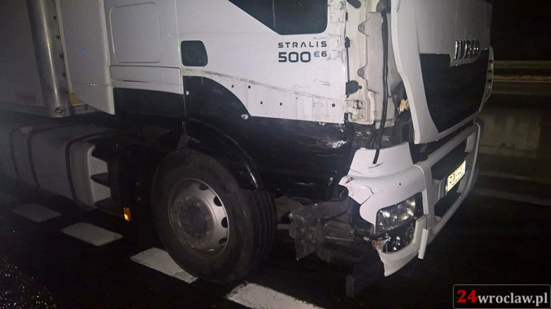 Wypadek na A4 koło Piotrowic