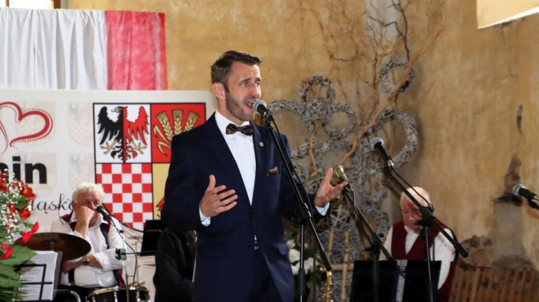 XVI Gminny Festiwal Piosenki Patriotyczno-Religijnej