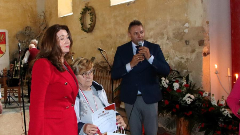 XVI Gminny Festiwal Piosenki Patriotyczno-Religijnej