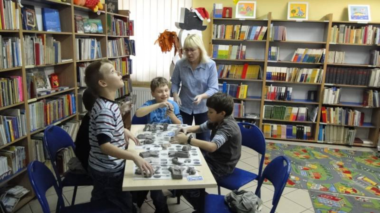 Warsztaty ceramiczne w Bibliotece Publicznej w Środzie Śląskiej