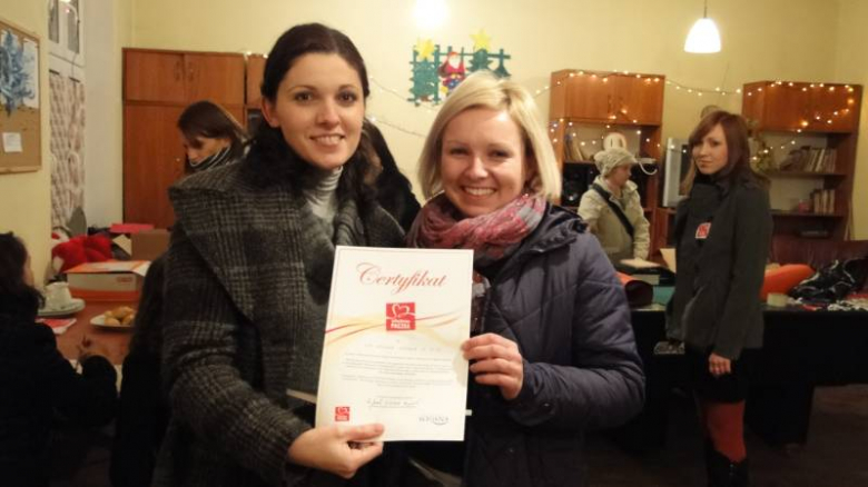 LIS Sp. z o. o . Legnica przekazuje paczki