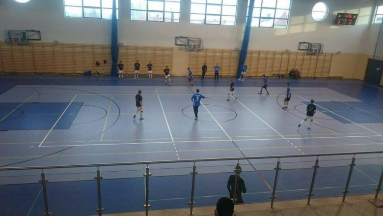 W turnieju brało udział 11 drużyn