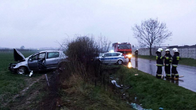 Śmiertelny wypadek na drodze między Miękinią a Błoniami