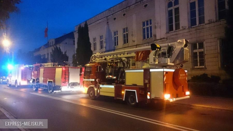 Akcja pod starostwem powiatowym