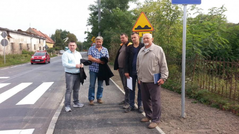 Odbiór chodnika w Wilczkowie