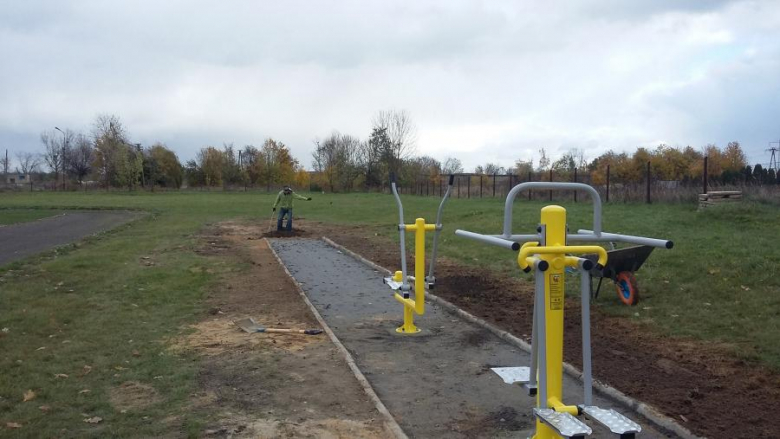 Budowa altany i ścieżki zdrowia