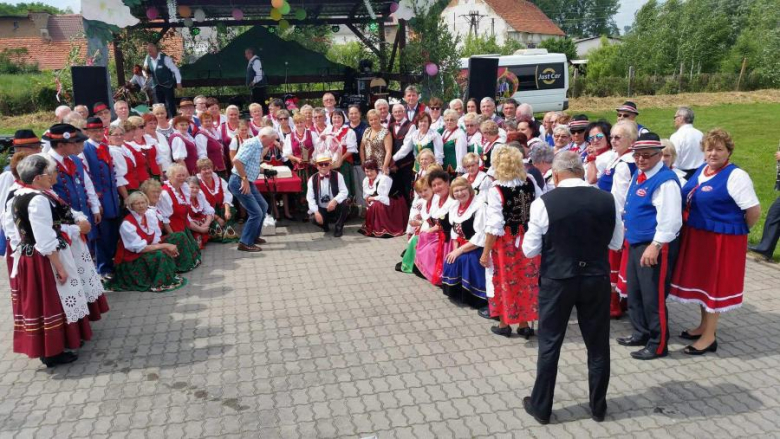 Radośni na 10-leciu