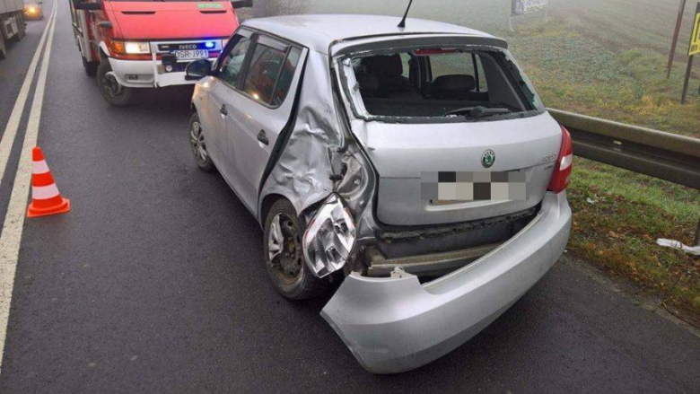 Kolizja na zjeździe w Kostomłotach