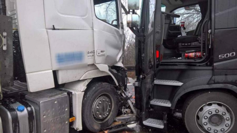 Wypadek na zjeździe z A4