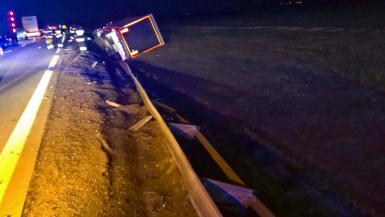 Wypadek na A4 koło Kostomłotów