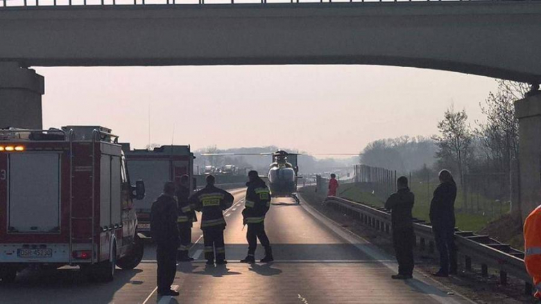 Wypadek na A4. Na miejscu lądował śmigłowiec LPR