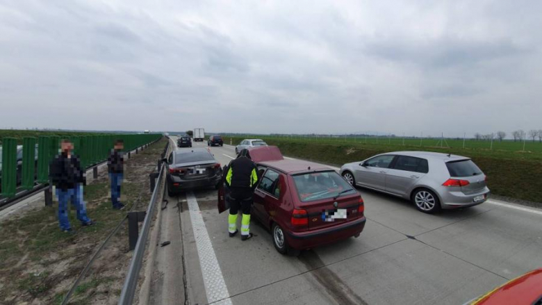Wypadek na A4 w pobliżu Kostomłotów