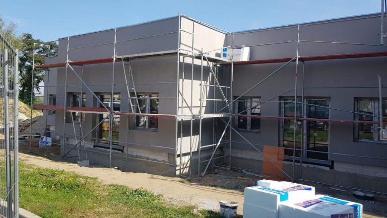 Trwa budowa żłobka w Kostomłotach