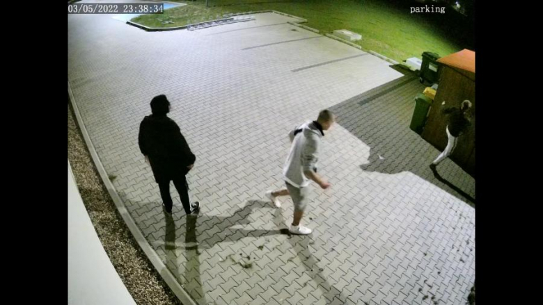 Nagranie z kamer monitoringu świetlicy wiejskiej w Wilkszynie