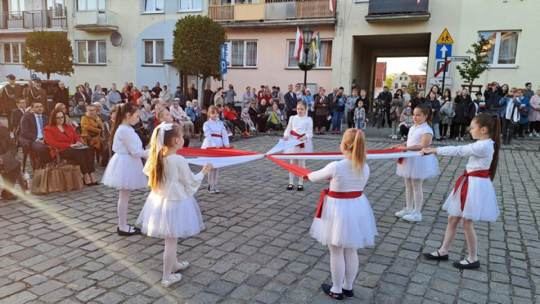 W całym kraju świętowano dzisiaj 232. rocznicę uchwalenia Konstytucji 3 Maja