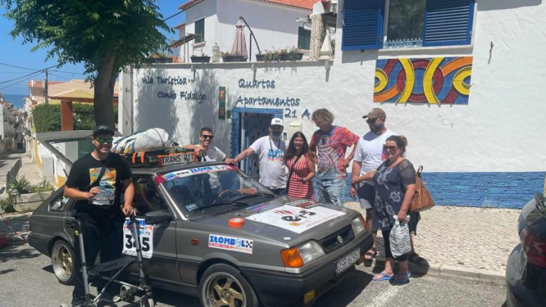 Przejechali dwoma polonezami ponad 8tys. kilometrów