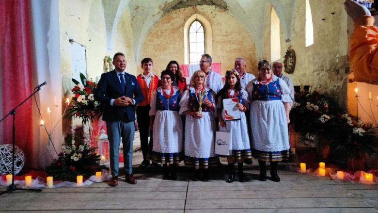 XVI Gminny Festiwal Piosenki Patriotyczno-Religijnej