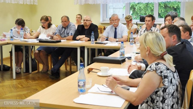 Sesja absolutoryjna w Kostomłotach