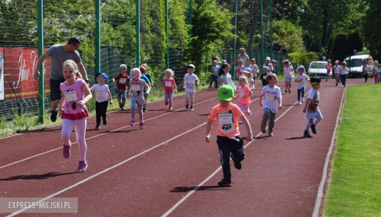 Przedszkolaki wzięły udział w maratonie