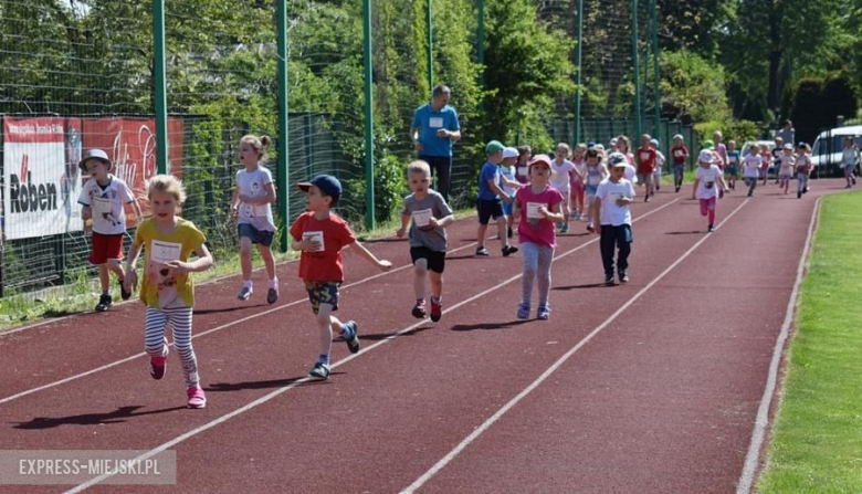 Przedszkolaki wzięły udział w maratonie